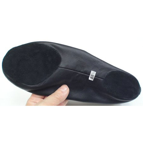 Roseris《ソフトシューズ》マットカラー・柔らかな裸足感覚の靴