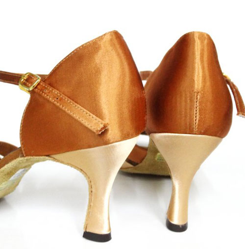 タカダンス　ラテンアメリカン　ダンスシューズ 　飛鳥　ツートンカラー